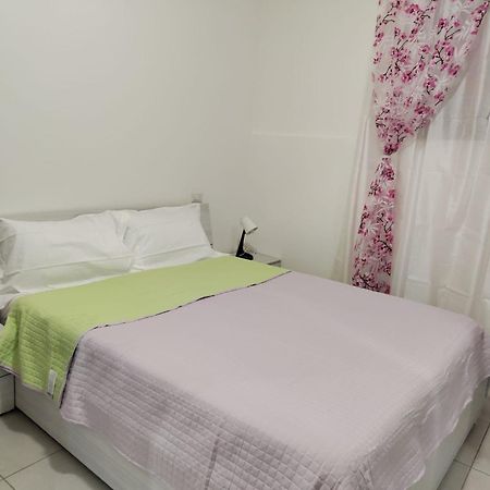 Lovely Appartment Near Como カズナーテ・コン・ベルナーテ エクステリア 写真